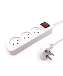 מאריך כבל חשמל עם כפתור כיבויהפעלה 3 חיבורים באורך 1 מטר LUGGAR XS-MS-31