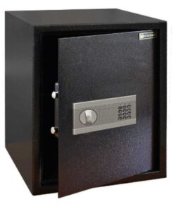 כספת הכוללת מערכת נעילה דיגיטלית מפתח חירום ומדף METLGUARD MG40 11KG