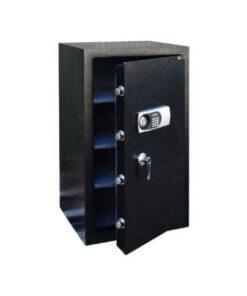 כספת הכוללת מערכת נעילה דיגיטלית מפתח חירום ידית מדף ומגירה METLGUARD MG90