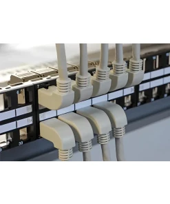 כבל רשת מסוכך Cat.6A צד אחד בזווית למטה בצבע אפור ז/ז DELOCK | 85873