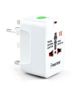 מתאם חשמל אוניברסלי לנסיעות בצבע לבן Universal Travel Adaptor | UNIADT