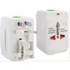 מתאם חשמל אוניברסלי לנסיעות בצבע לבן Universal Travel Adaptor | UNIADT