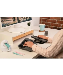 מקלדת ארגונומית מפוצלת בצבע שחור Kinesis | Advantage360 Signature Series