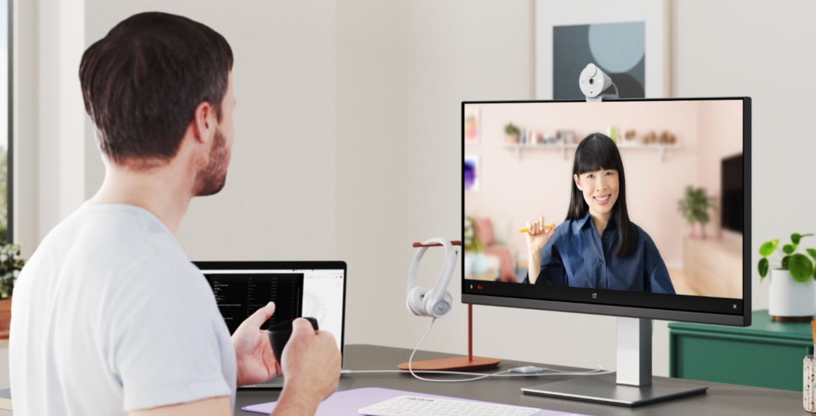 מצלמת רשת מקצועית 1080p חיבור USB חוטי כולל כבל באורך 1.5 מטר Logitech | Brio 300