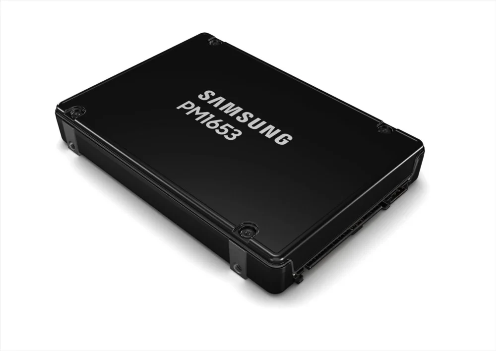 זיכרון SSD פנימי PM1653 3.84TB 2.5" SSD SAS 24G Read Intensive DWPD 1 בצבע שחור Samsung | MZILG3T8HCLS-00A07